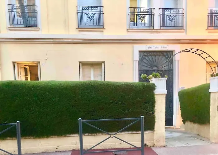 Lägenhet Charming In Sur Beaulieu-sur-Mer